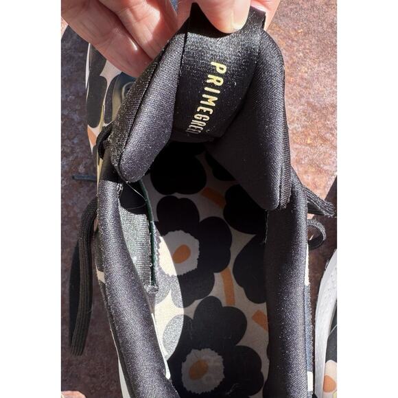 Marimekko × Adidas graphic sneakers Ultraboost 21 Unikko Maija Isola 2021 SZ 5 - Picture 6 of 7